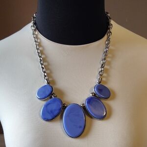 Blue Stone & Silver Tone Statement Necklace With Free Bracelet